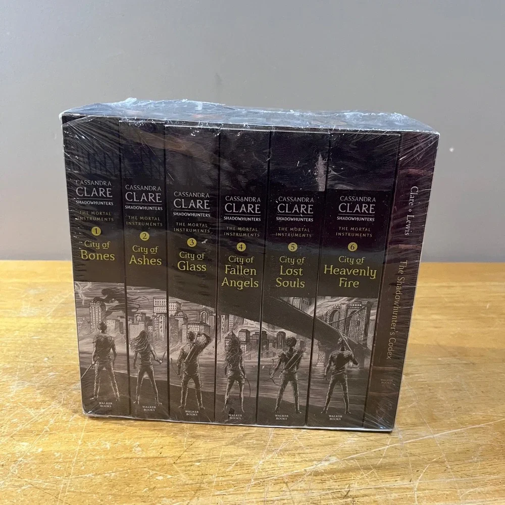 The‎ Mortal Instruments Shadowhunters Collection Cassandra Clare 7 Book Box Set